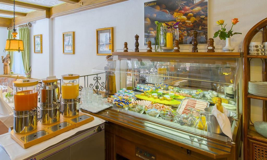 Hotel Schloessmann Garni 바트코니크 외부 사진