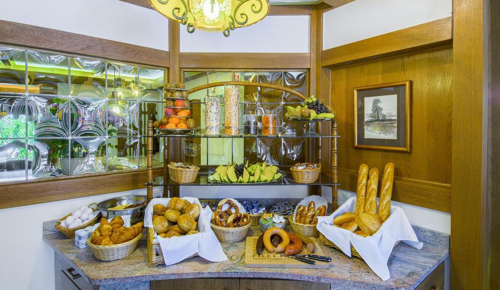Hotel Schloessmann Garni 바트코니크 외부 사진